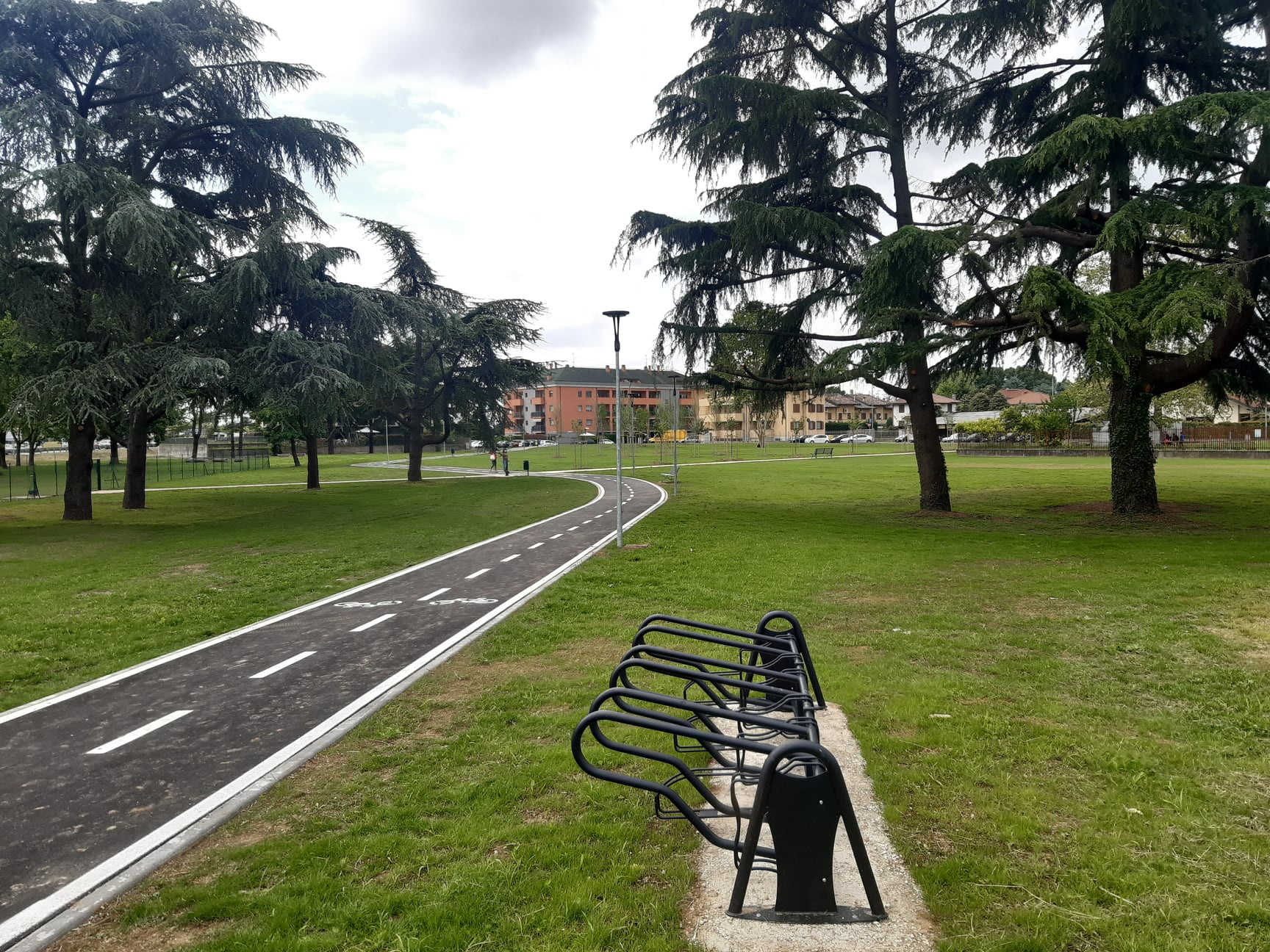 Bike racks - HELIOS Arredo Urbano Srl